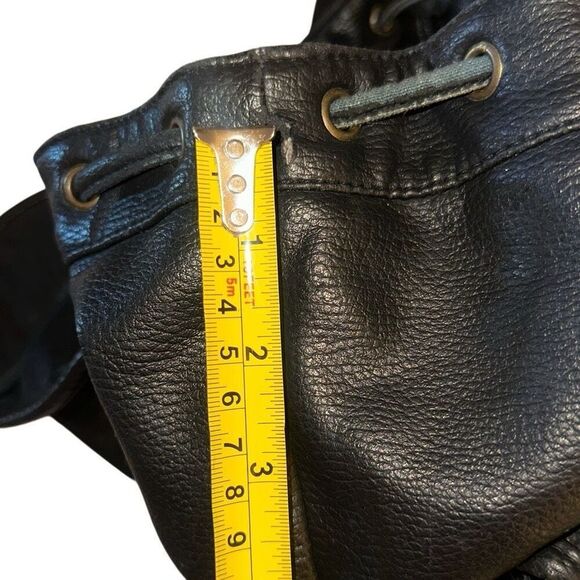 Unlisted By Kenneth Cole Black Pebbled Leather Flap Bucket Backpack Ladies Small - Picture 10 of 11